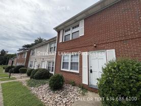 5035 Oxford St #8 - Photo 1 of 1