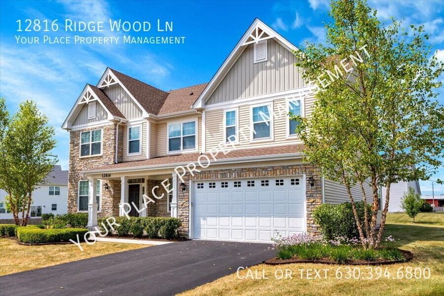 12816 Ridge Wood Ln - Photo 3 of 42