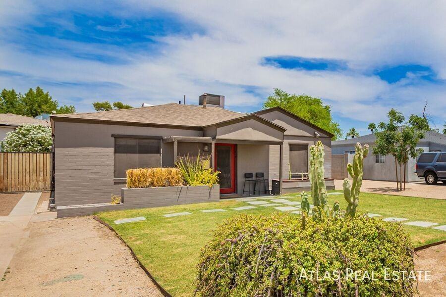 224 W Montecito Ave - Photo 4 of 36