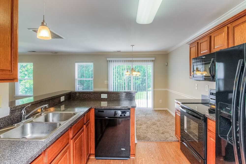 523 Mountain Quail Dr - Photo 7 of 18