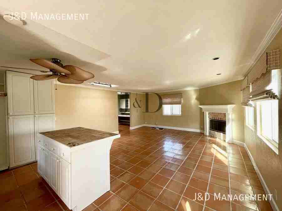 1762 Hornblend St #A - Photo 2 of 17