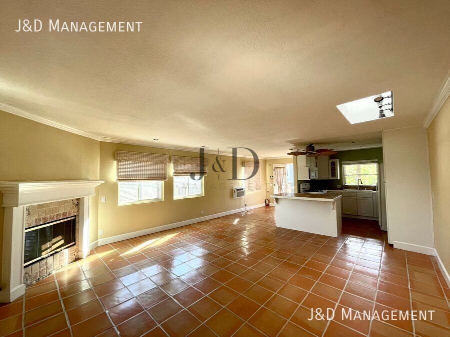 1762 Hornblend St #A - Photo 3 of 17