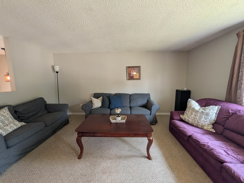 3 Tara Crescent - Photo 4 of 29