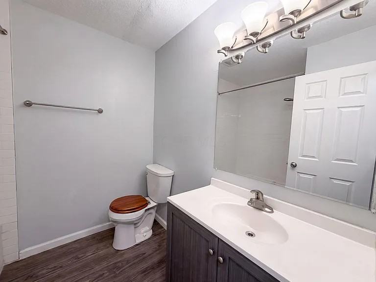 1415 Bolenhill Avenue - Photo 5 of 8