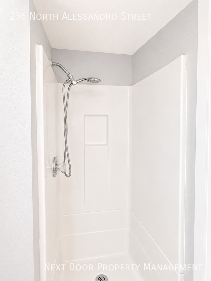 236 N Alessandro St #A - Photo 6 of 15