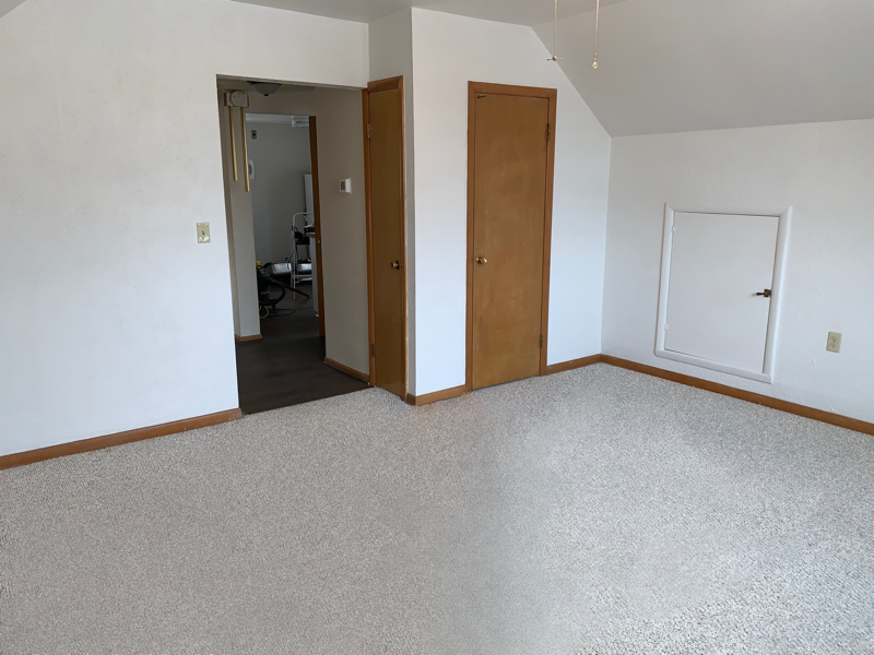2395 S 92nd St - Photo 2 of 16