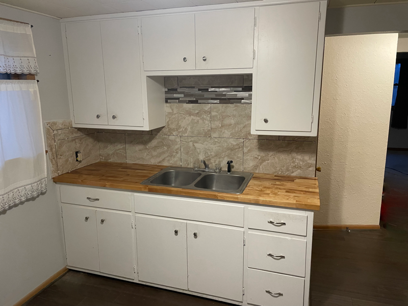 2395 S 92nd St - Photo 6 of 16