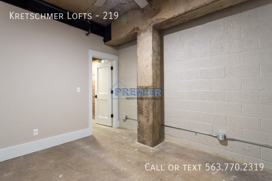 Kretschmer Lofts #219 - Photo 7 of 29