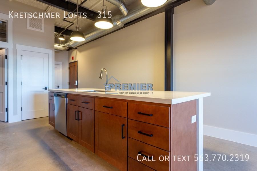 Kretschmer Lofts #315 - Photo 4 of 29