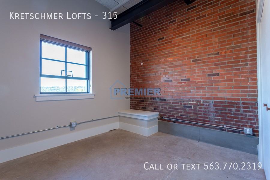Kretschmer Lofts #315 - Photo 5 of 29