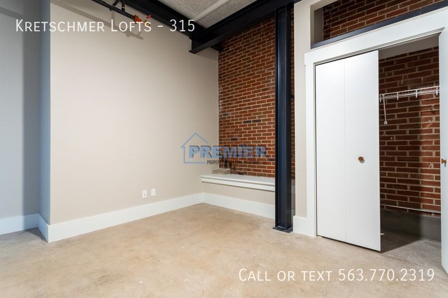 Kretschmer Lofts #315 - Photo 7 of 29