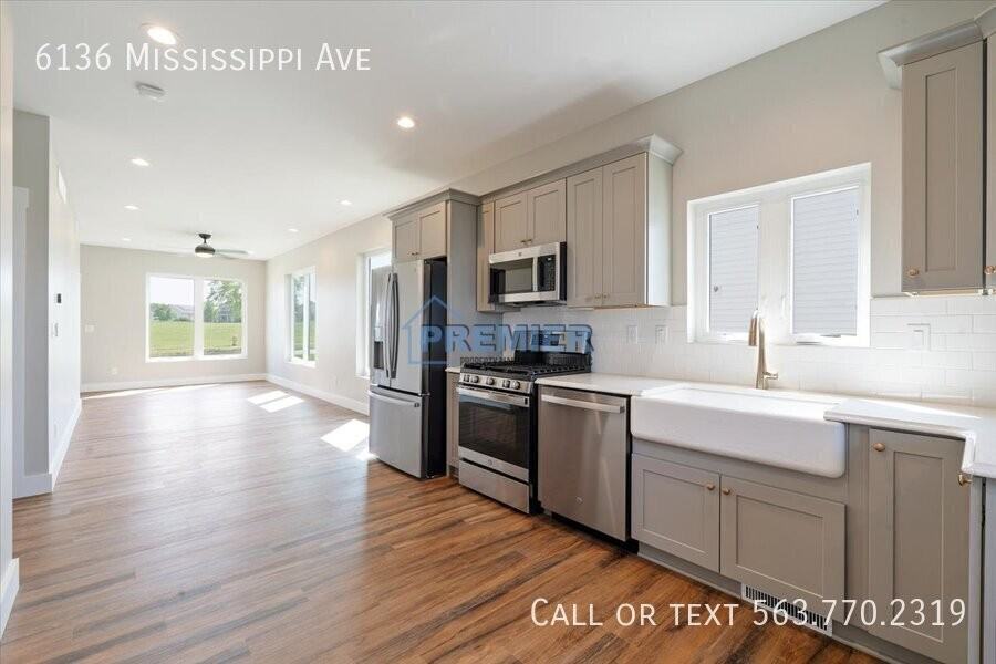 6136 Mississippi Ave - Photo 4 of 27