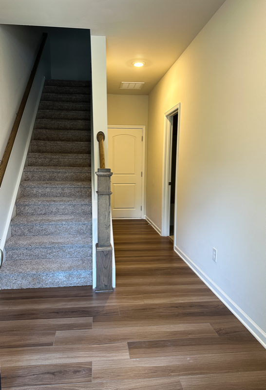 15013 Camus Ct - Photo 3 of 31