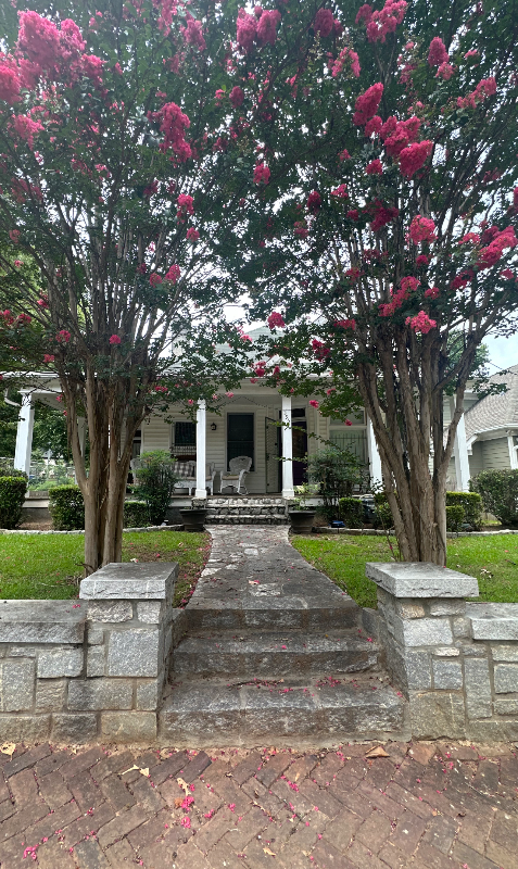 296 Alaska Ave Ne #A - Photo 2 of 35