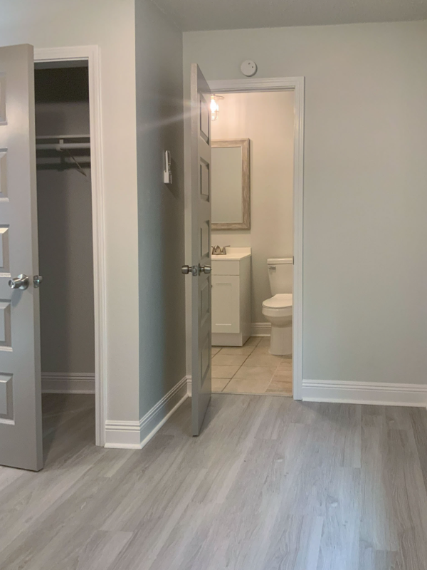 5094 J E L Dr #10 - Photo 5 of 10