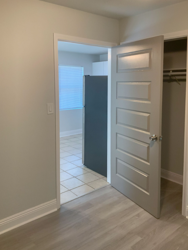 5094 J E L Dr #10 - Photo 6 of 10