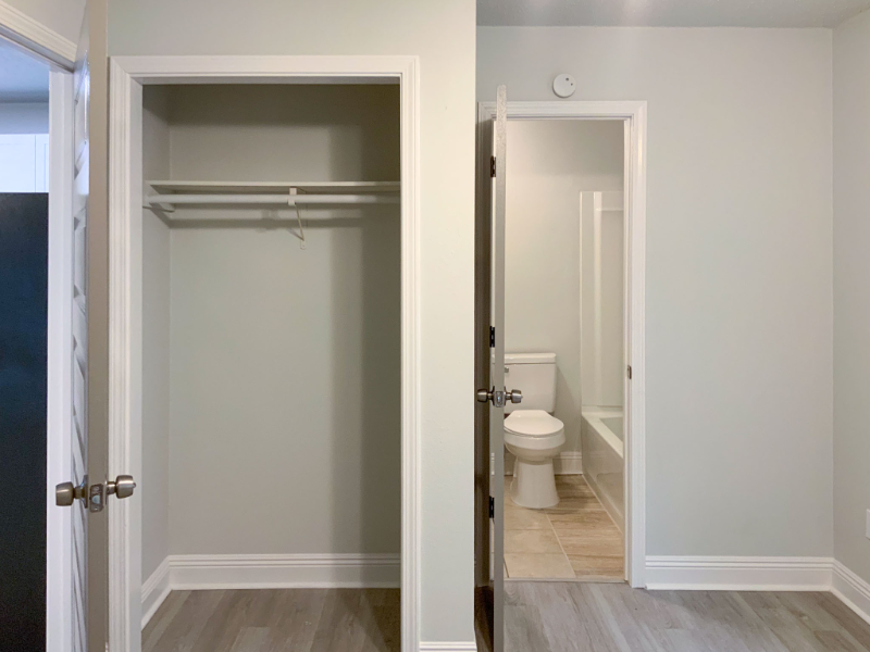 5094 J E L Dr #10 - Photo 7 of 10