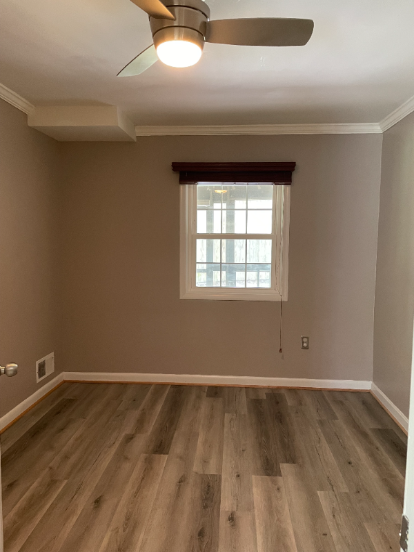 13609 Creekside Dr - Photo 5 of 10