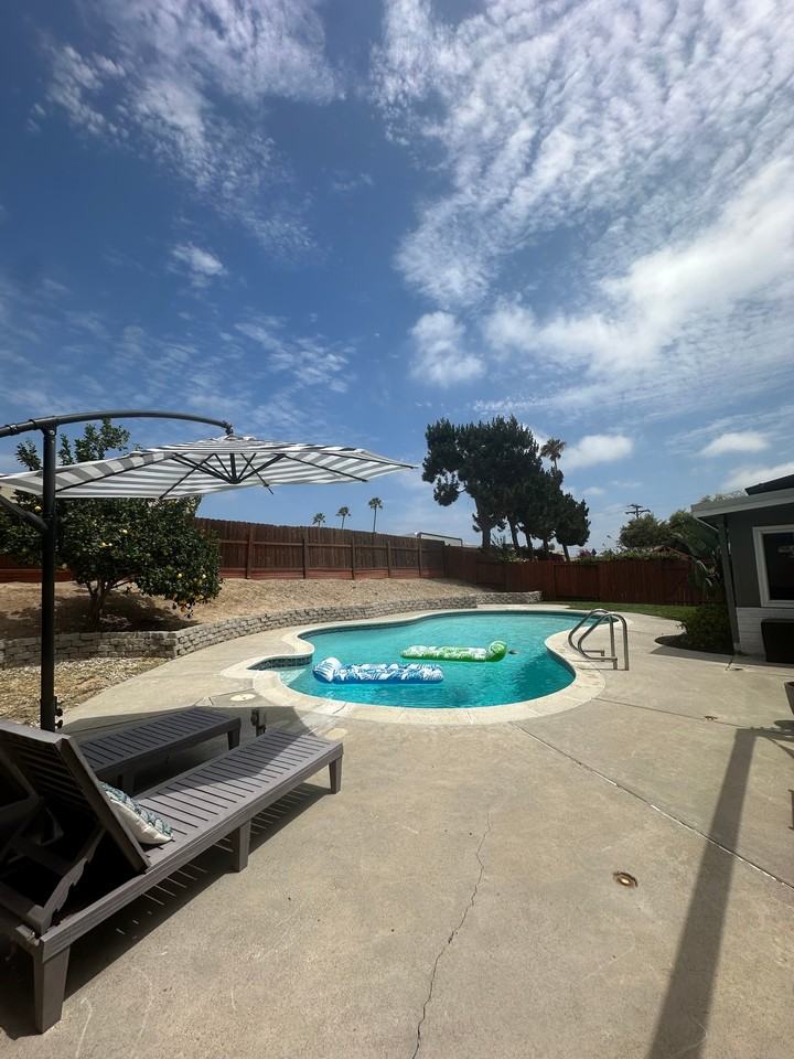 514 Luna Dr - Photo 2 of 22