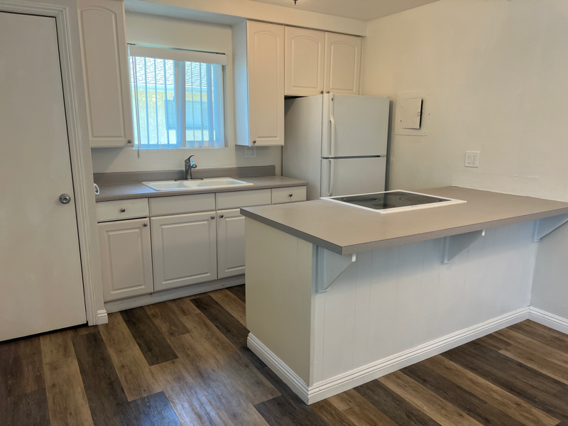 2604 Rudder Ave - Photo 5 of 15