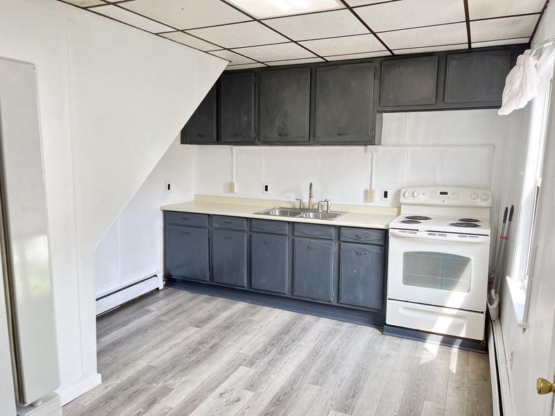 10 E Carroll St #REAR - Photo 2 of 16