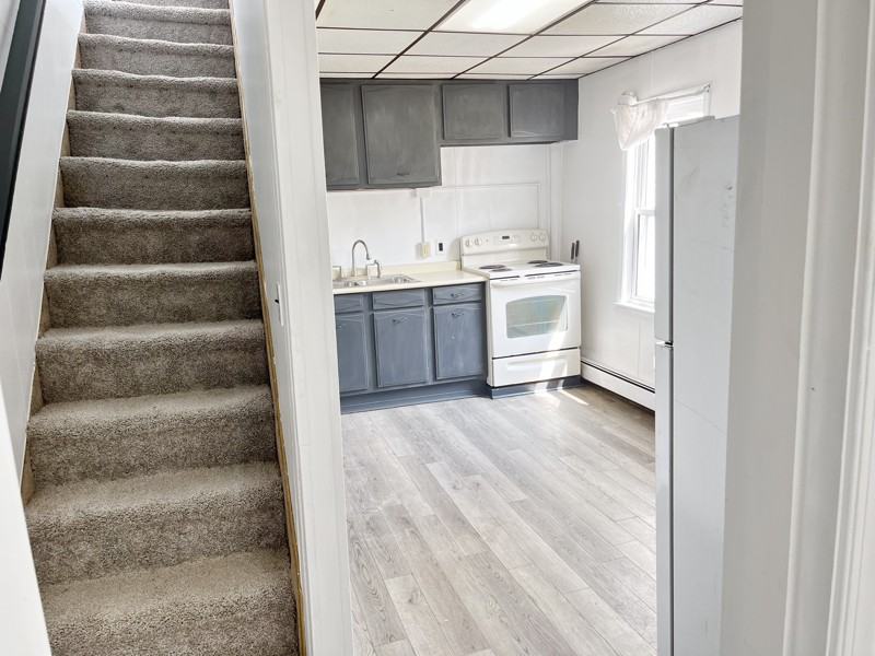 10 E Carroll St #REAR - Photo 4 of 16
