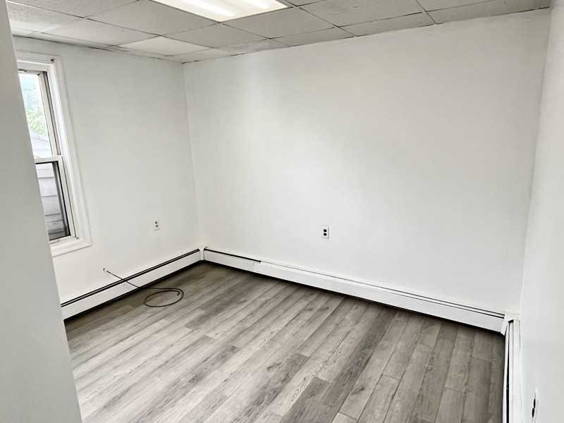 10 E Carroll St #REAR - Photo 6 of 16