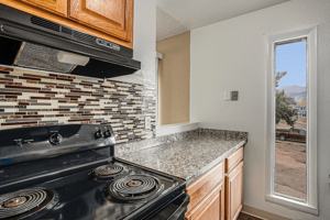 featured image of 4215 Loomis Ave #D