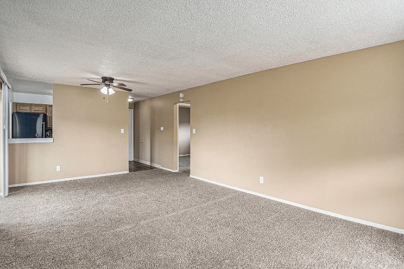 4215 Loomis Ave #D - Photo 5 of 14