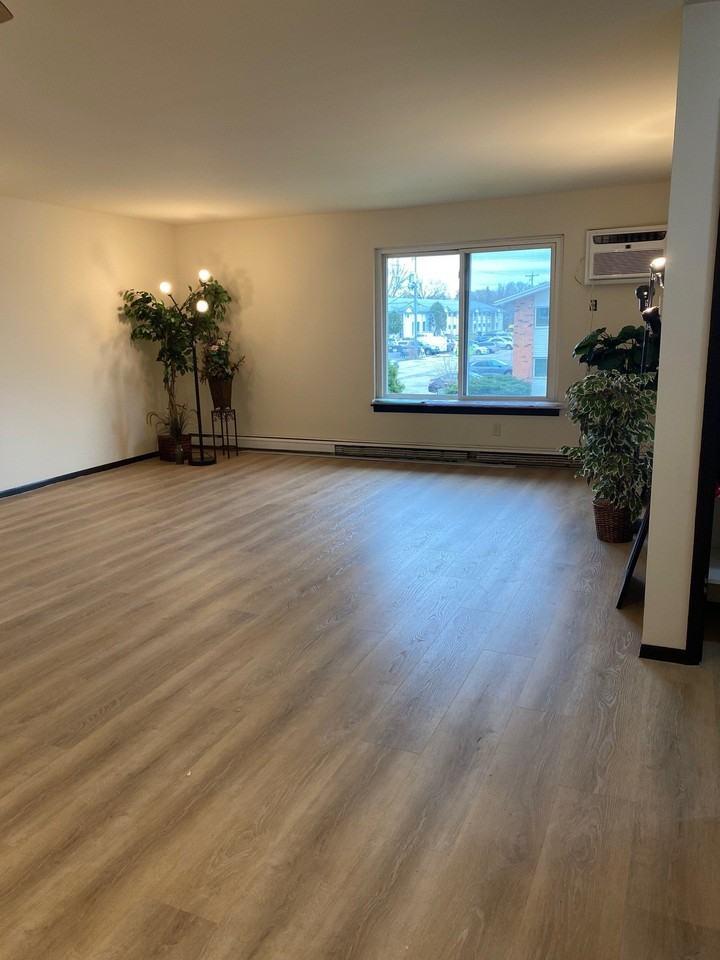 6450 W Norwich Ave #7 - Photo 2 of 13