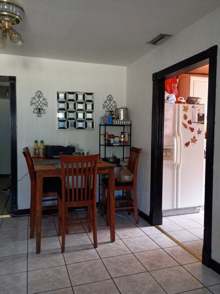 6434 Mockingbird Ln S - Photo 3 of 6
