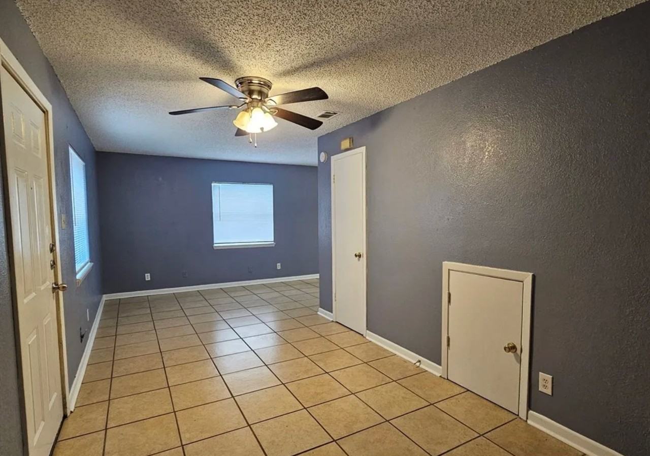 506 Alpine St #C - Photo 2 of 11