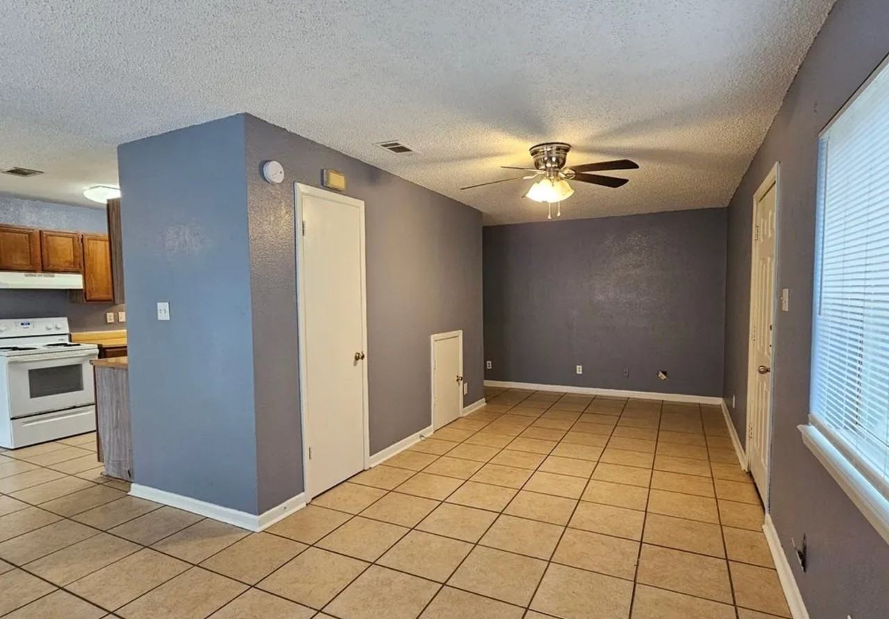 506 Alpine St #C - Photo 3 of 11