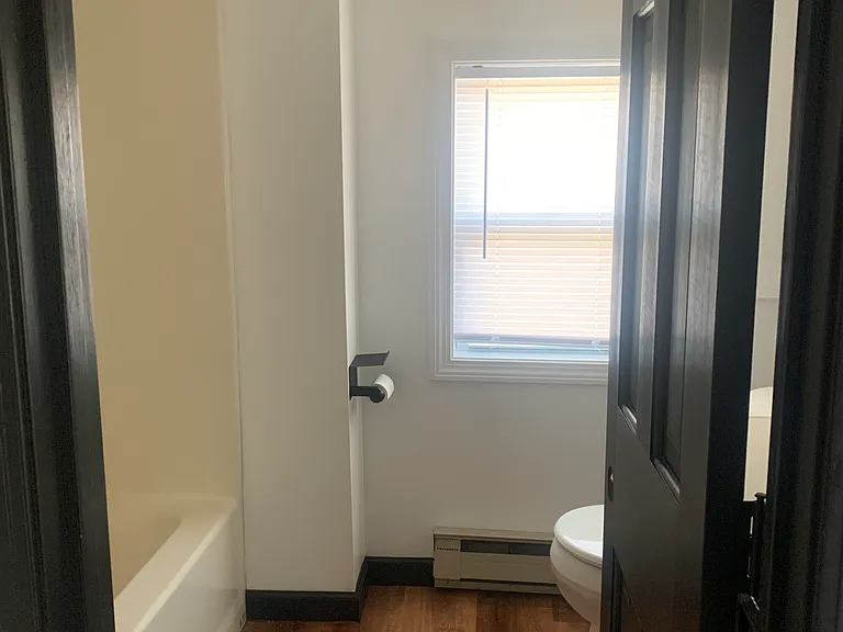 5 Leonard Ave #2 - Photo 4 of 10