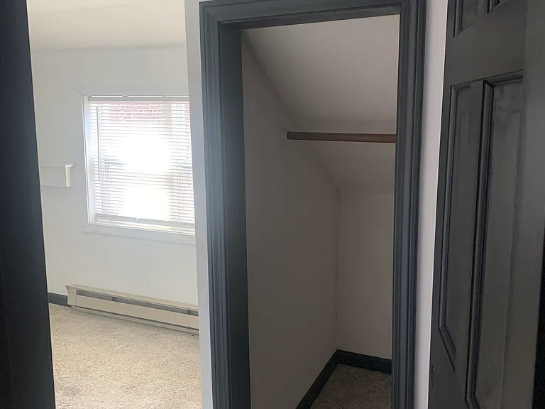 5 Leonard Ave #2 - Photo 5 of 10