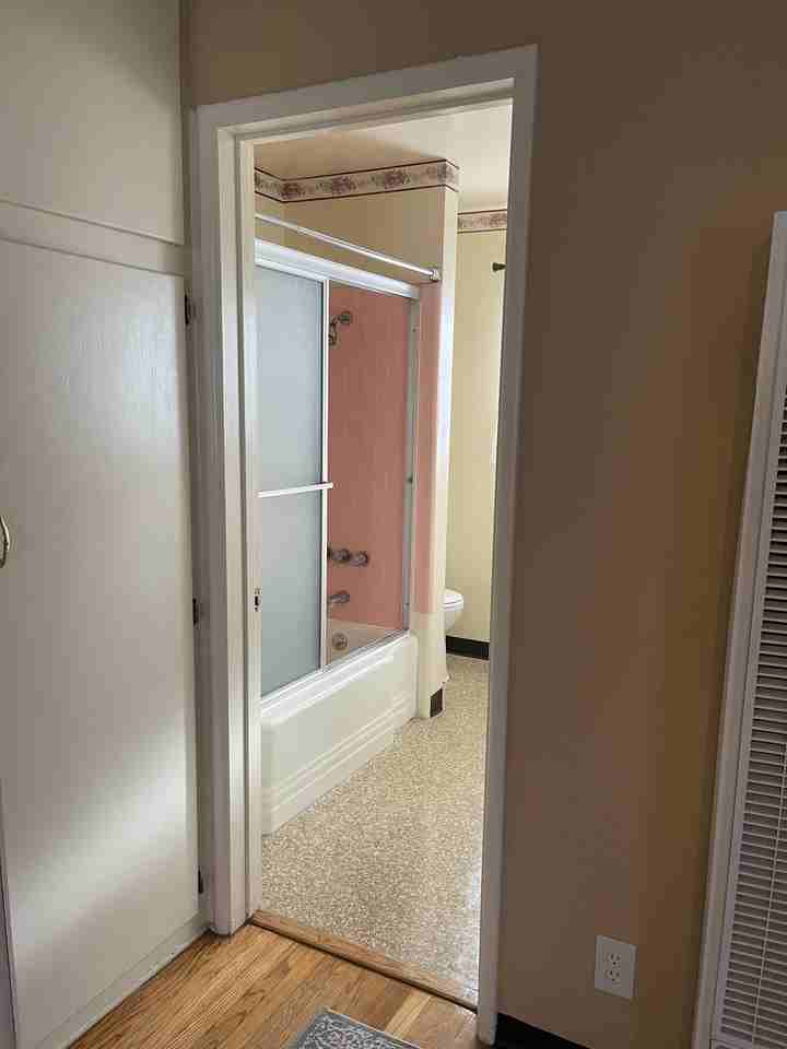 1431 N Allen Ave #1431-5 - Photo 2 of 18