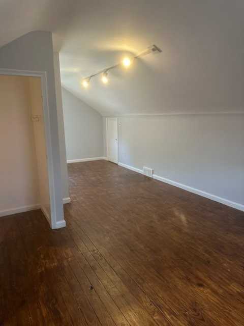 20665 Beaufait St - Photo 5 of 12