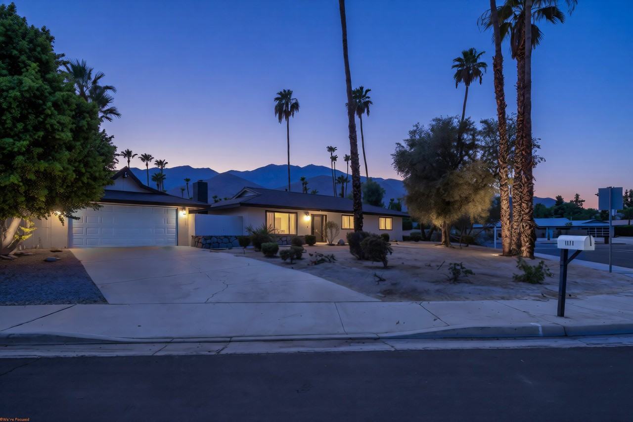 1111 S San Joaquin Dr