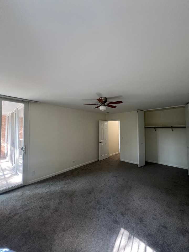 5550 Abbey Dr #5550-2K - Photo 7 of 9