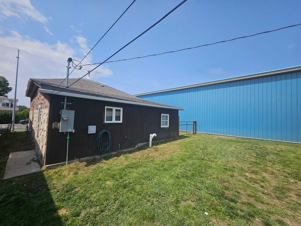 928 Utah Ave - Photo 6 of 11