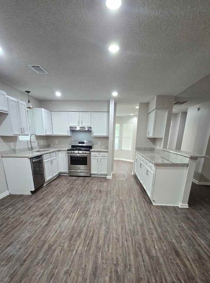 312 County Rd - Photo 2 of 13