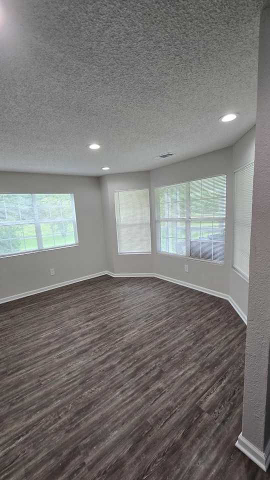 312 County Rd - Photo 4 of 13