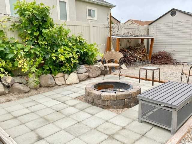 871 W Prairie Dog Way - Photo 3 of 6