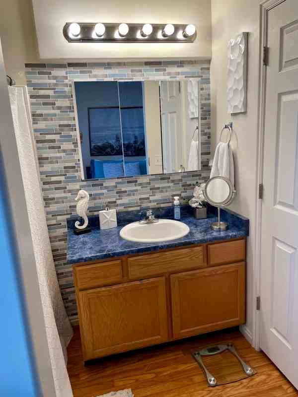 913 York Dr - Photo 6 of 8