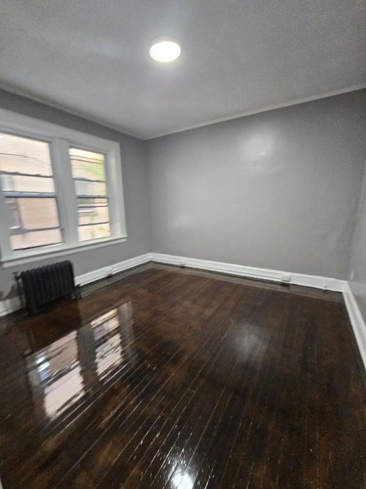 784 Clinton Avenue #1E - Photo 6 of 8