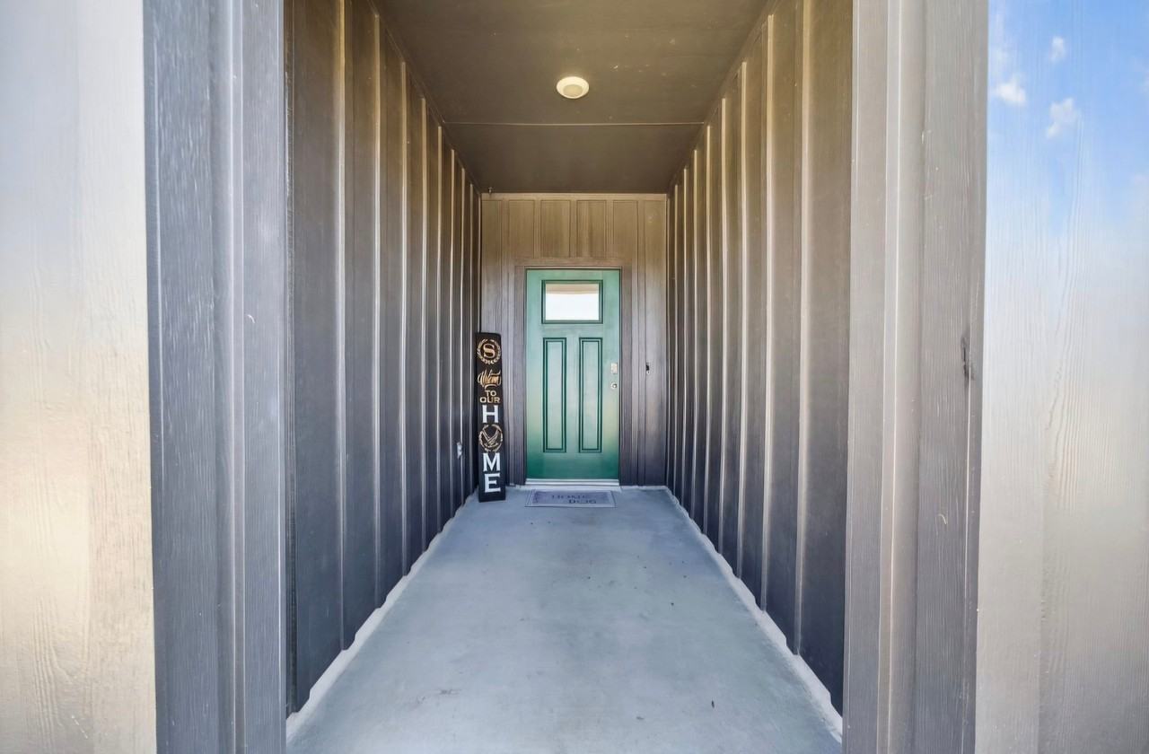 14214 Lavaca Spgs - Photo 2 of 20