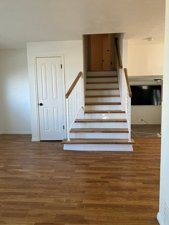4072 Sw - Photo 4 of 34