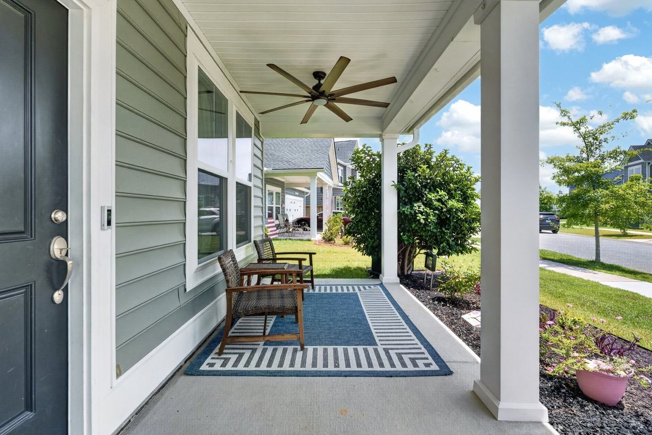 164 Garden Lily Ln - Photo 3 of 36