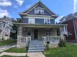 featured image of 2640 Victor St
