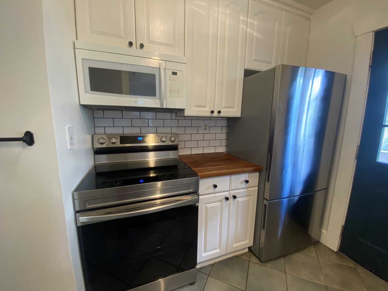 6014 Wadsworth Blvd - Photo 6 of 14